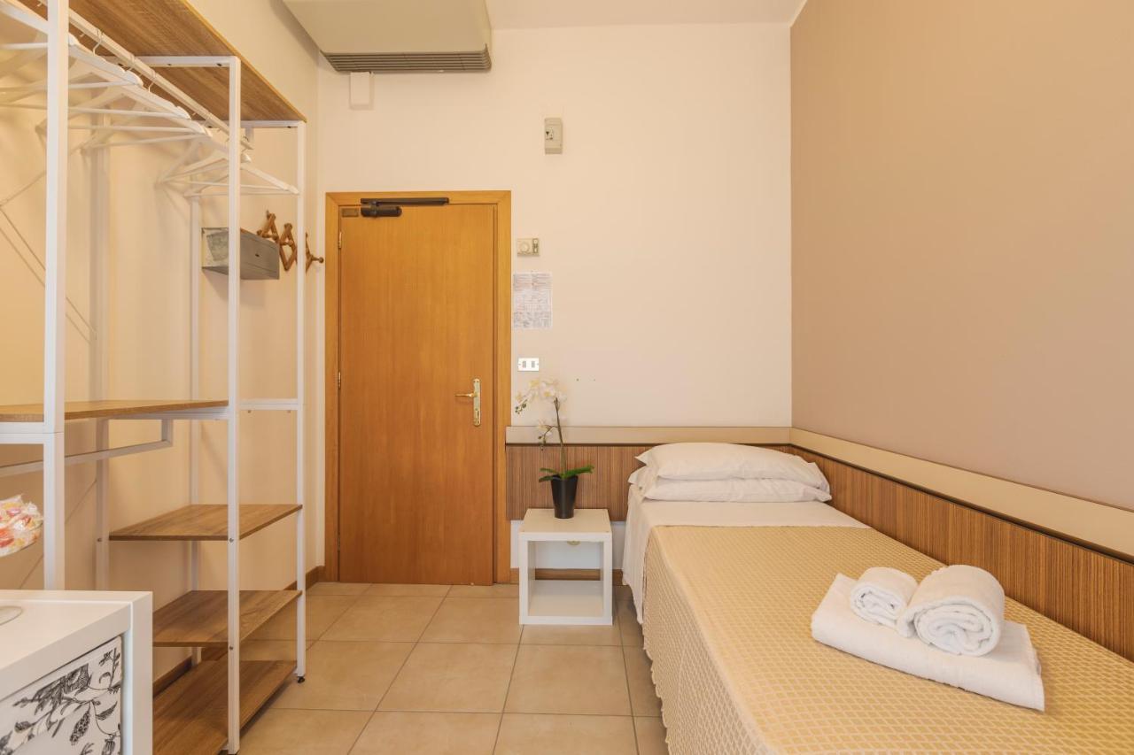 Hotel Clift 2*